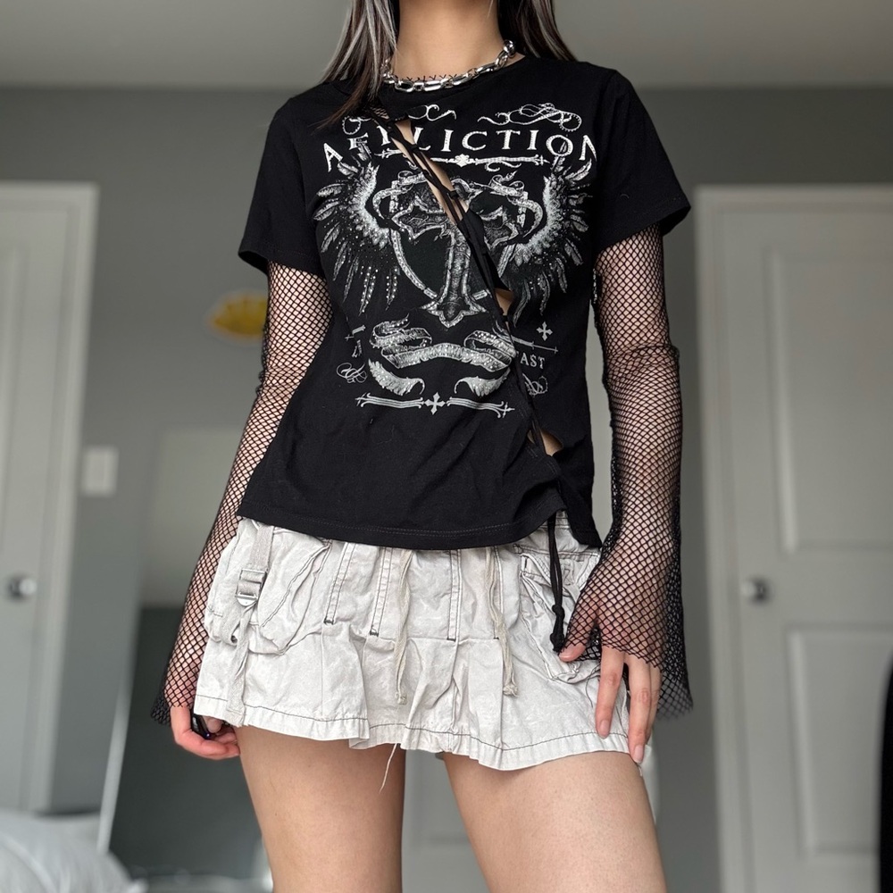 NWT Affliction Portrayal Rhinestone Short Sleeve Top Cut Out Front